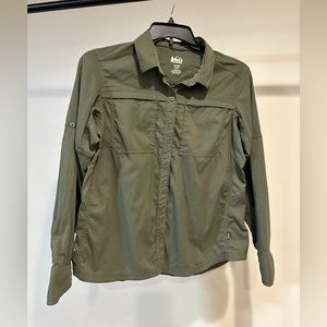 REI Sahara button up shirt. Size L.